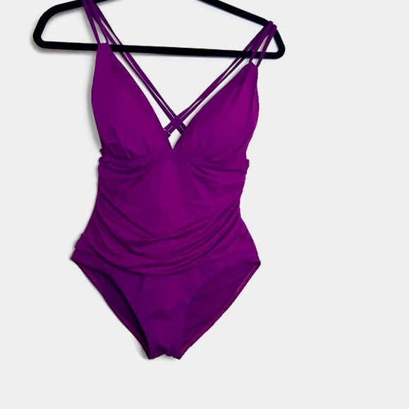 LA BLANCA Island Goddess Orchid Purple  Strappy One-Piece Swimsuit Size … - Picture 3 of 7